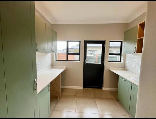 3 BEDROOM PROPERTY TO RENT IN ZINI RIVER ESTATE